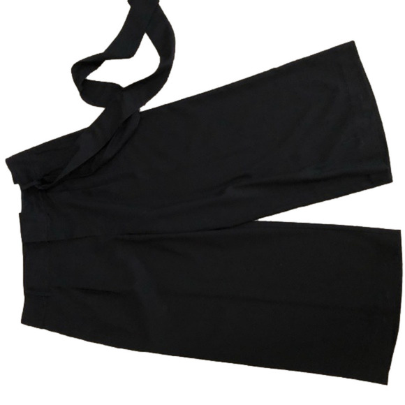 Ann Taylor Tie-Waist Wide Leg Crop NWT - Picture 1 of 8